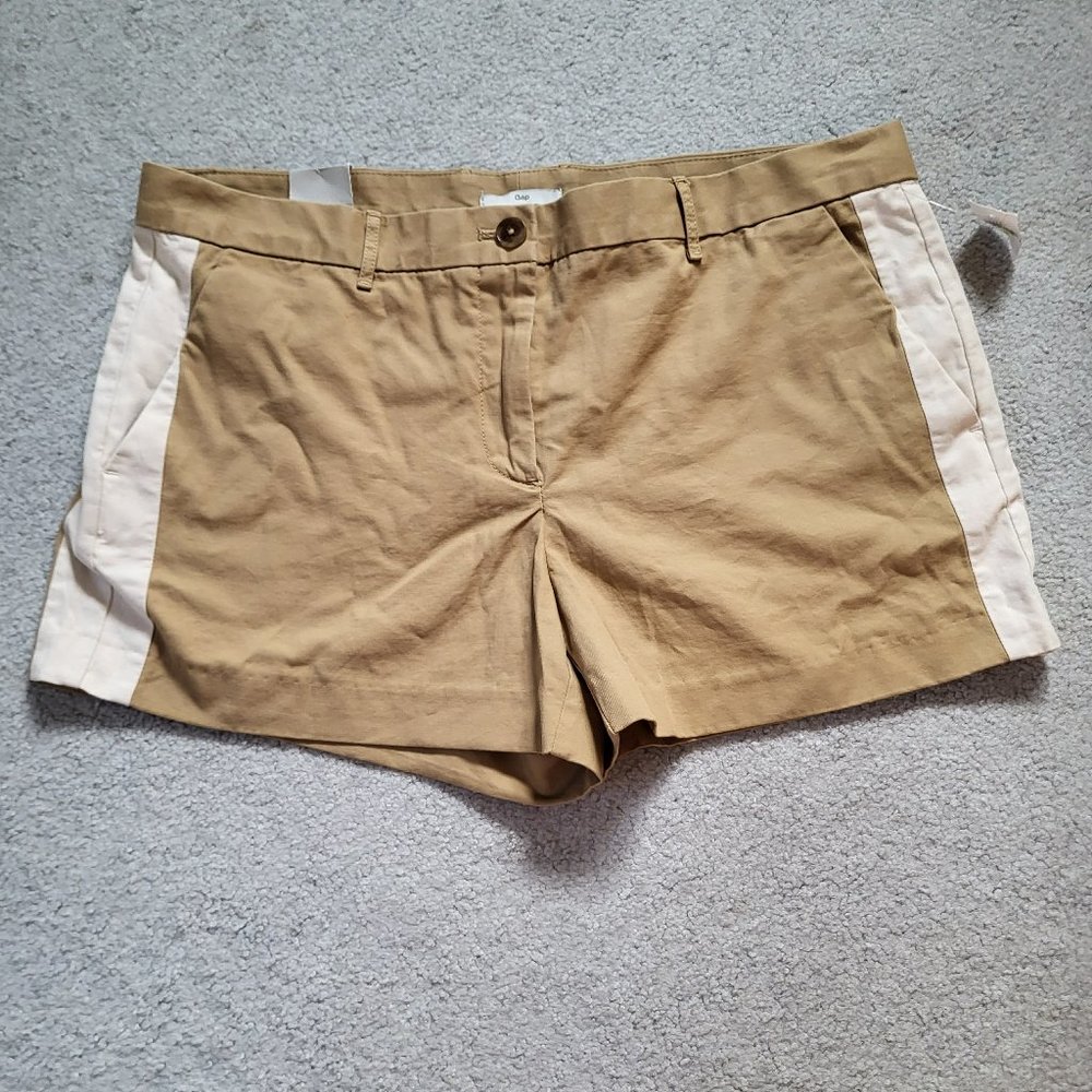 Summer is coming! NEW GAP shorts